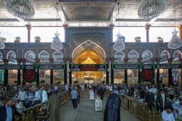 حرم امام حسین(ع) در آستانهٔ شهادت امام باقر(ع) سیاه‌پوش شد