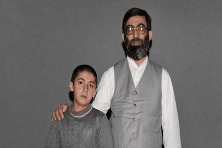 ماجرای توسل آیت‌الله سید مجتبی خامنه‌ای به امام رضا برای آزادی رهبر شهید از زندان پهلوی