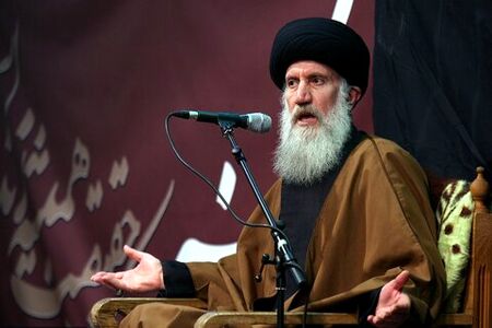 چرا شیعیان نماز را جمع می‌خوانند؟